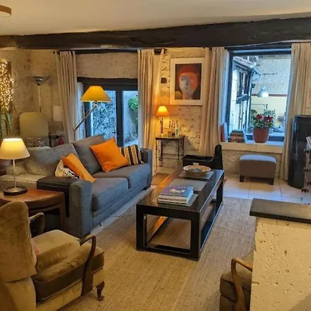 Сasa de vacaciones Great House In Rural Vicinity *